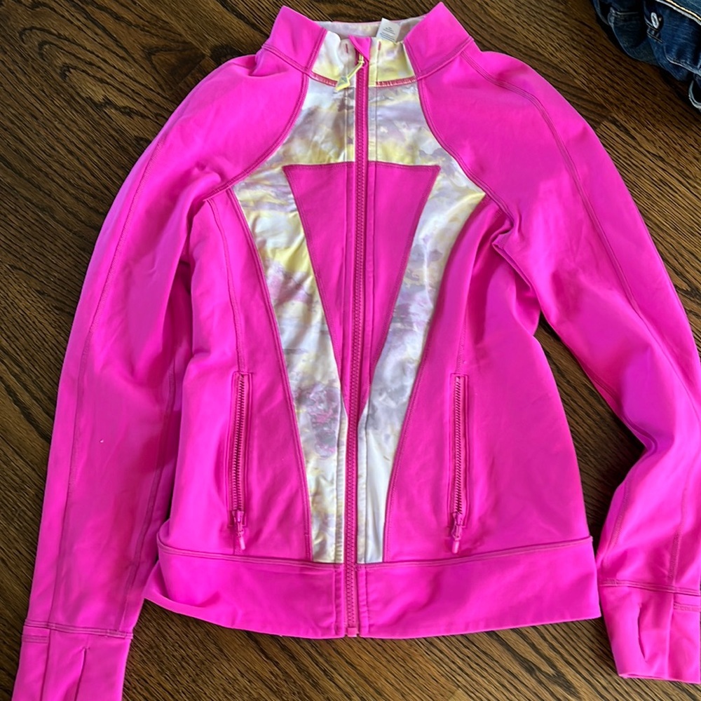 hot pink ivivva active jacket.